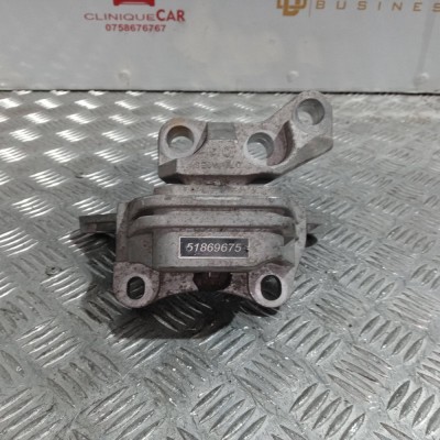 Suport motor Lancia Delta III 1.9-2.0 M-Jet 2009 51869675 foto