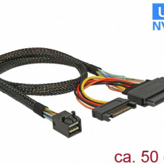 Cablu SFF-8643 la U.2 SFF-8639 + alimentare SATA 50cm, Delock 84819