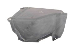 Scut motor dreapta spate AUDI Q5 8R 2013 OEM: 8R0825219B