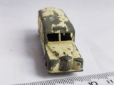 bnk jc Matchbox 14b Daimler Ambulance