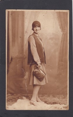 Foto tip Carte Postala Romania - domnisoara - foto atelier Arta Constanta foto