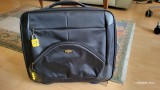 Geanta laptop 17 inch Samsonite cu lacat Yale cu cifru, Oem