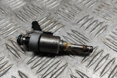 Injector de combustibil AUDI A3 Sportback 8VA, 8VF 2017 OEM: 06L906036L,0261500246 26545793 foto