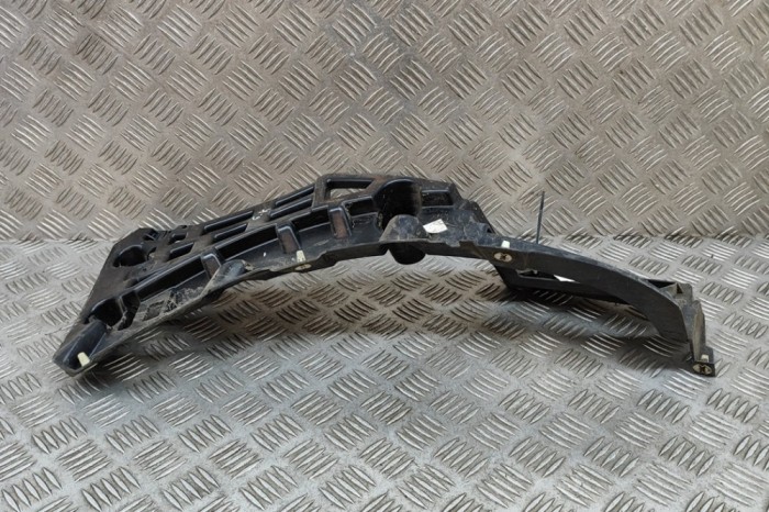 Suport bara de protecție st&acirc;nga spate PORSCHE MACAN 95B 2015 OEM: 95B807453A,95B.807.453.A 25382210
