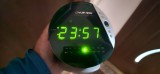 RADIO CU CEAS GRUNDIG SONOCLOCK 186 . CITITI DESCRIEREA VA ROG FRUMOS .