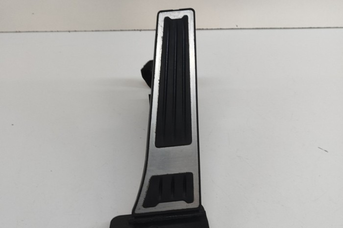 Pedala de accelerație LAND ROVER RANGE ROVER SPORT L461 2024 OEM: M9RM-9F836-AC | 29508142