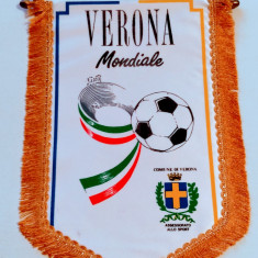 Fanion fotbal - VERONA - CM Italia 1990