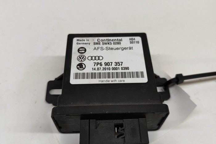Modul de control far VW TOUAREG 7P5 2011 OEM: 7P6907357,5WK50280 | 23019801