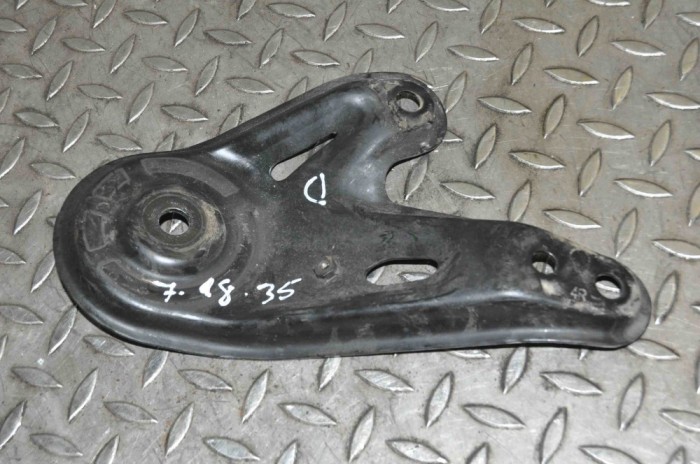 Suport punte dreapta LEXUS RX _L2_ 2018 10796976