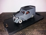 Macheta Fiat 500 commerciale scara 1:43 BRUMM