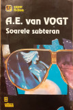 Soarele subteran, A.E. Van Vogt