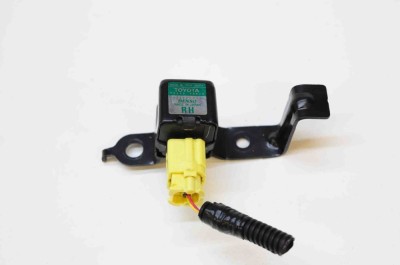 Senzor de impact dreapta spate LEXUS RX _U3_ 2007 OEM: G4849-48020 | 2692001 foto