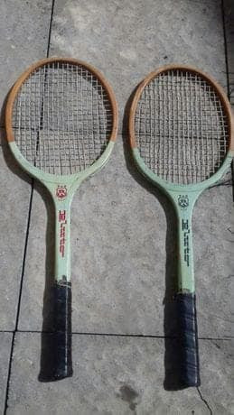 2 rachete tenis romanesti fabricate la Reghin in perioada comunista |  arhiva Okazii.ro