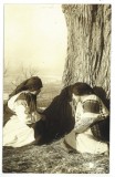 5046 - ETHNIC, women, Romania - old postcard - unused