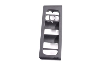 Ornament panou ușă dreapta față VOLVO XC40 536 2019 OEM: 32274178,32274176 14683564 foto