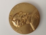 medalie bronz aurit doctor CAROL DAVILLA , Universitatea de Medicina si Farmacie Bucuresti inaugurata in 1857