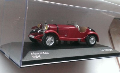 Macheta Mercedes-Benz SSK (W06) 1928 rosu - Whitebox 1/43 foto