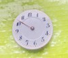 F831-Mecanism ceas buzunar dama cu cadran portelan nefunctional pentru piese.