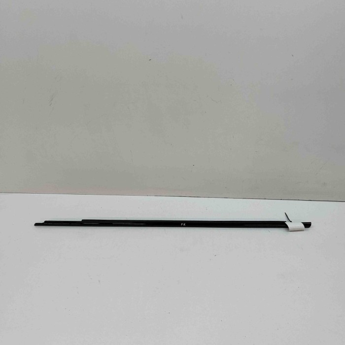 Chedar geam ușă st&acirc;nga față AUDI A3 Limousine 8YS 2024 OEM: 8Y0837475E