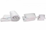 Set pilota 180x200 cm, 200g si 2 perne 50x70 cm si 2 perne 40x40 cm HypoallergenicMed Somnart, microfibra matlasata Relax KipRoom