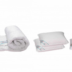 Set pilota 180x200 cm, 200g si 2 perne 50x70 cm si 2 perne 40x40 cm HypoallergenicMed Somnart, microfibra matlasata Relax KipRoom