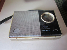 radio sanyo vechi ca defect g1 foto