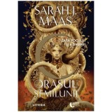 Orasul semilunii. Casa focului si a umbrei, Sarah J. Maas, Litera