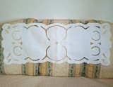 Napron/ Centru de masa Vintage din bumbac sparta, broderie cu panglici