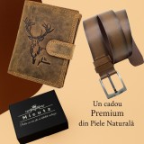 Set Cadou Barbati Hunter Trophy: Portofel Piele Vertical+ Curea Piele Naturala