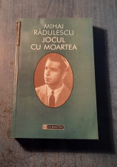 Jocul cu moartea Mihai Radulescu foto