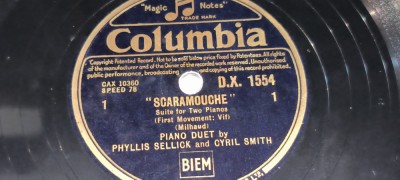 PLACA GRAMOFON COLUMBIA SCARAMOUCHE P. 1 SI 2 PHYLLIS SELLICK - CYIRIL SMITH foto