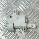 &Icirc;ncuietoare capac rezervor AUDI A3 8P1 2010 OEM: 3B0939781,910773 2391544