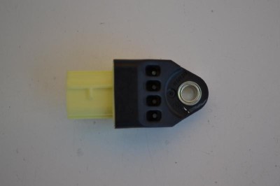 Senzor de impact st&amp;acirc;nga spate LEXUS RX _L1_ 2013 OEM: 89831-75020 1477134 foto