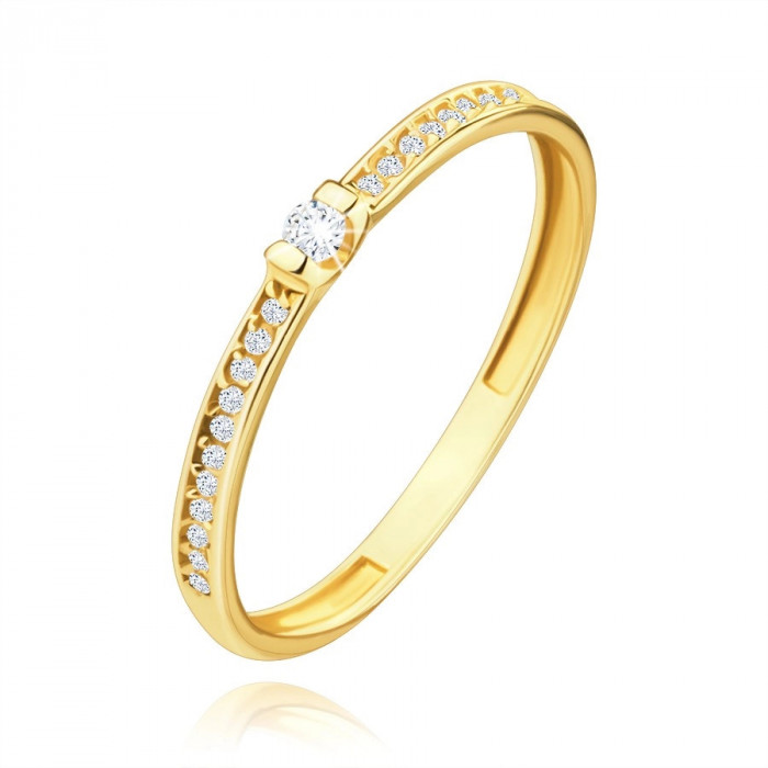 Inel din aur galben de 14K &ndash; un zircon transparent &icirc;n centru, o linie de zirconii mici - Marime inel: 58