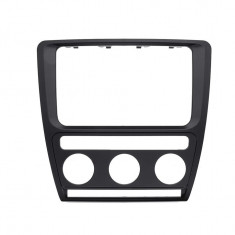 Rama adaptoare pentru navigatii de 7, 8 si 9 inch - Skoda Octavia II
