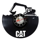 Ceas de perete decorativ realizat din disc de vinil, Model Excavator CAT Utilaje Constructii, Negru, 30 cm