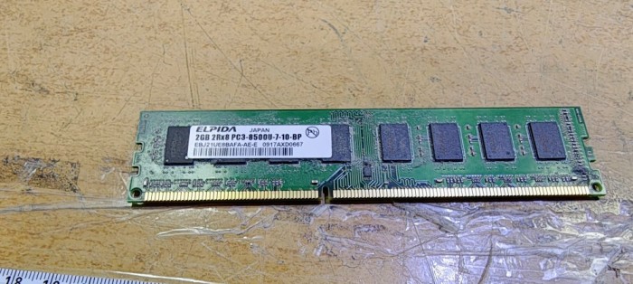 Ram PC Elpida 2GB DDR3 PC3-8500U EBJ21UE8BAFA-AE-E