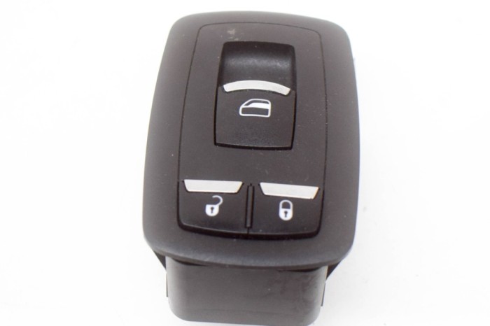 Buton geam ușă dreapta spate MASERATI GHIBLI M157 2015 OEM: 5PG15DX9AB,10095653,670025405 12299596