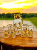 Cumpara ieftin Carafă aurie cu 6 pahare din sticlă
