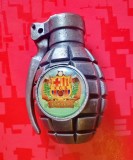 4052-Bricheta grenada FC BARCELONA reclama Club Fotbal metal masiv stare buna cu bricheta mica incastrata in partea de sus.