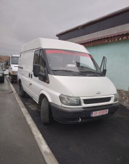 Efectuez servicii de transport marfa foto