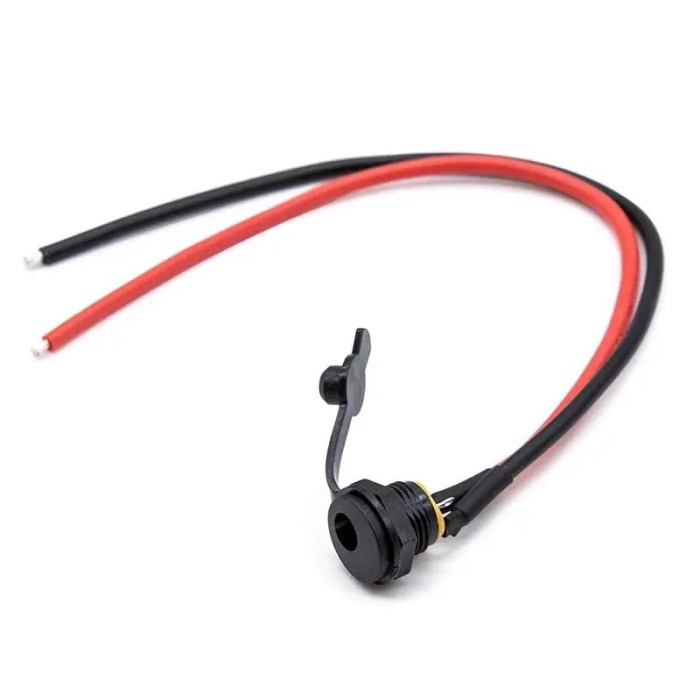 Port de incarcare trotineta electrica trotinete si biciclete electrice DC 5,5 &times; 2,5 mm