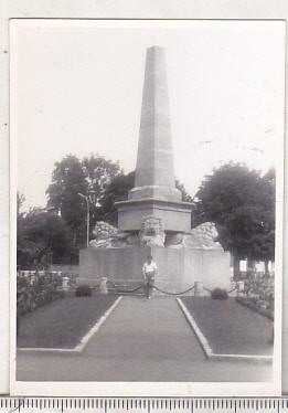 bnk foto Iasi - Parcul Copou - Obeliscul cu lei - 1964 foto