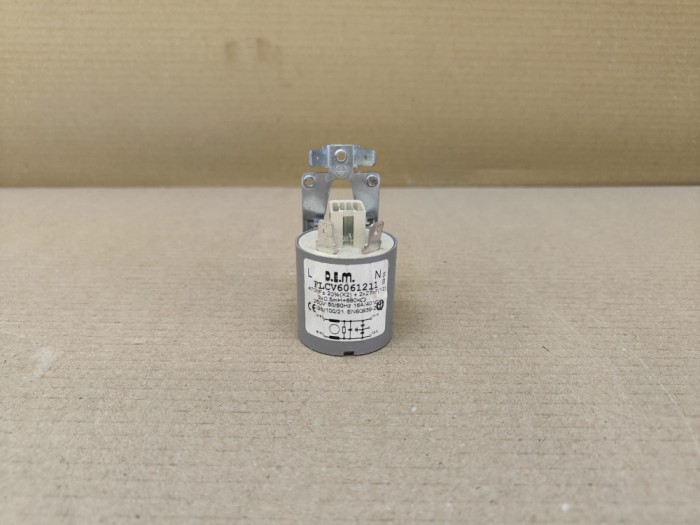 condensator uscator rufe Hotpoint ariston AQC92F7TM21 / C150