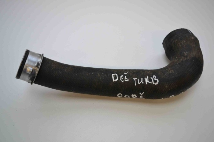 Furtun intercooler dreapta PORSCHE CAYENNE 92A 2011 OEM: 7L5145834D