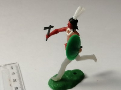bnk jc Elastolin Swoppet - indian cu tomahawk foto