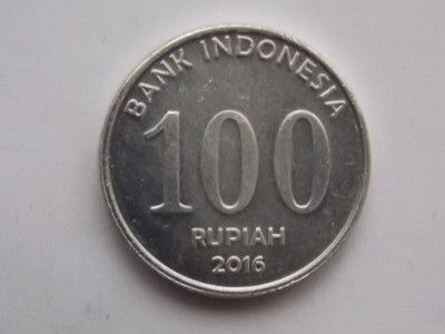 100 RUPIAH 2016 INDONEZIA foto