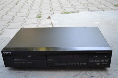 Cd player Sony CDP 297 foto
