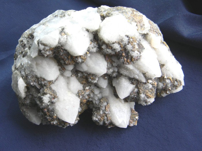 Specimen minerale - CUART, PIRITA SI FREIBERGIT (BB1)