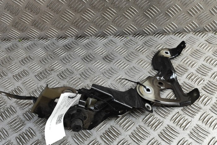 Suport aripa st&acirc;nga față BMW 3 G20, G28 2022 OEM: 7419401,7419405,7419403 31201112